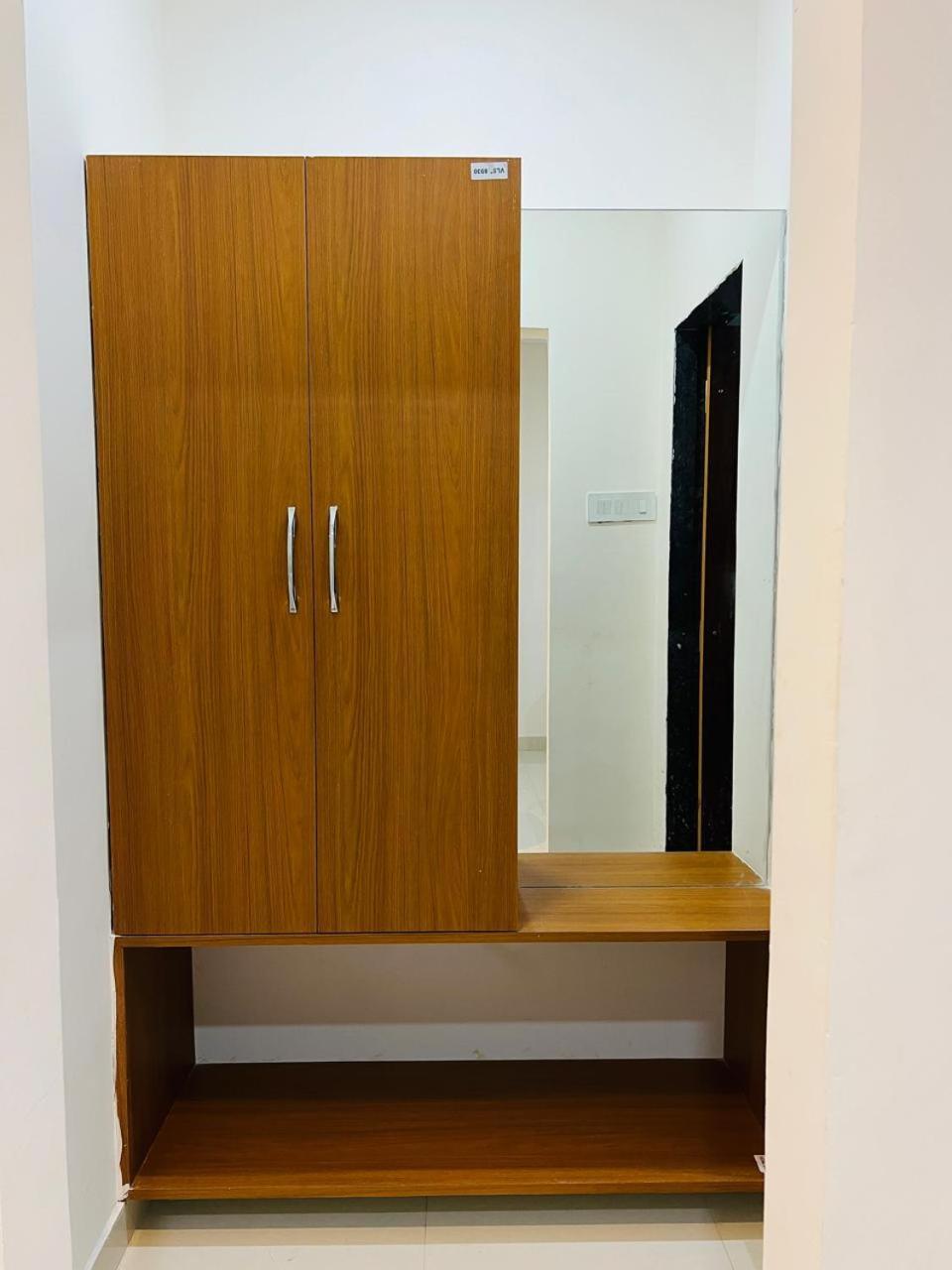 Sunshine Residency Hotel Mancherāl Kültér fotó